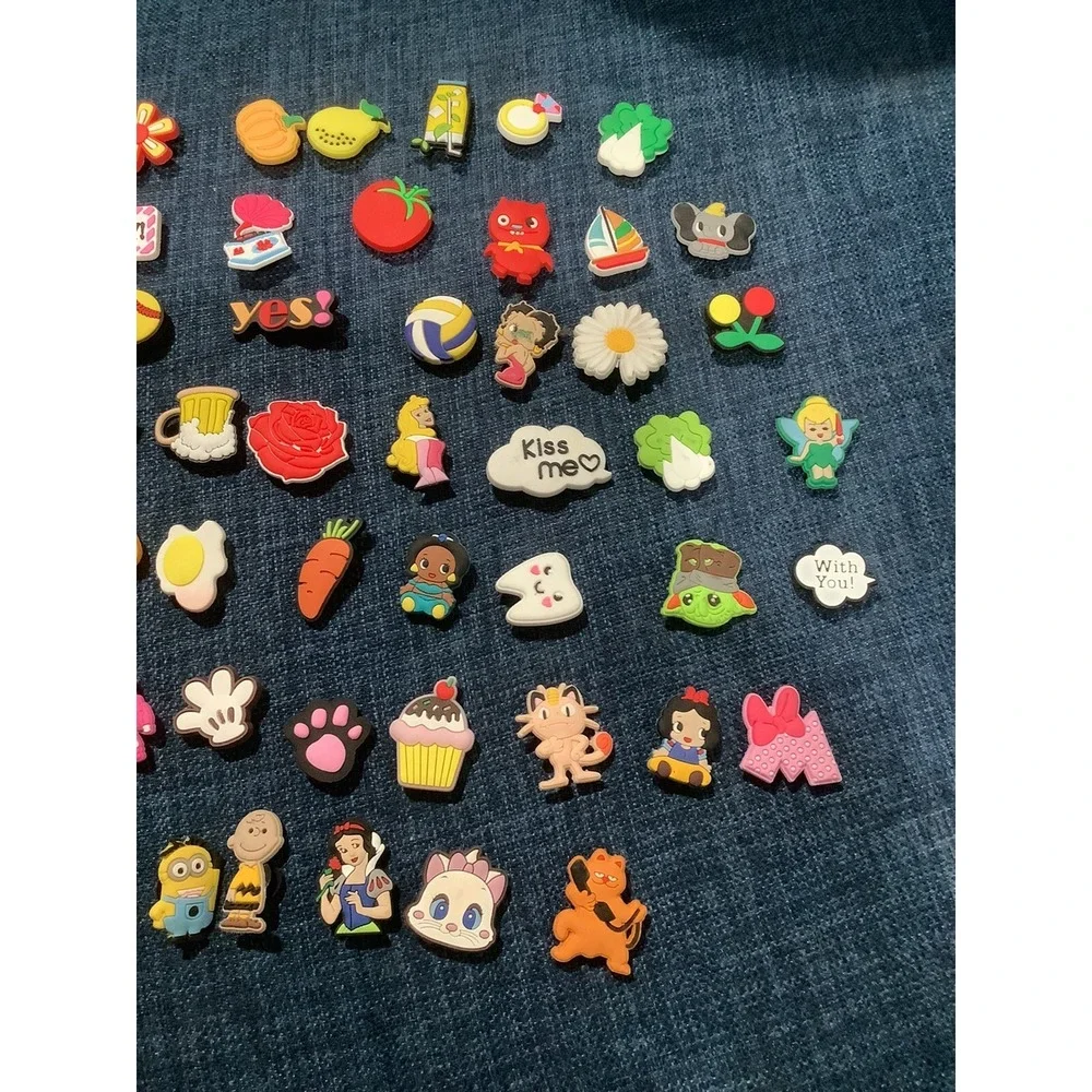 Lot of 66 Random Croc Charms